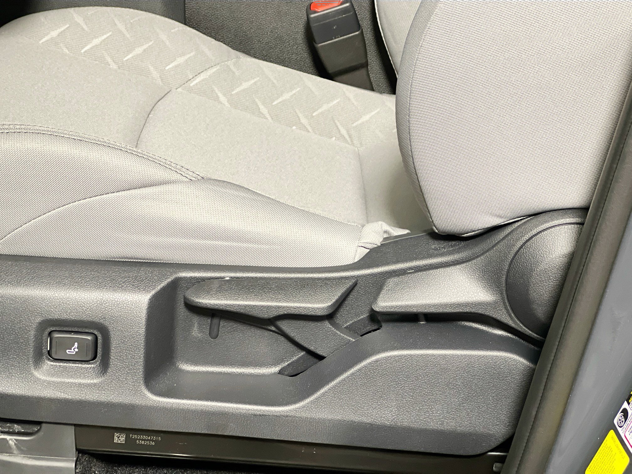 New 2025 Toyota Tacoma SR5 image 15