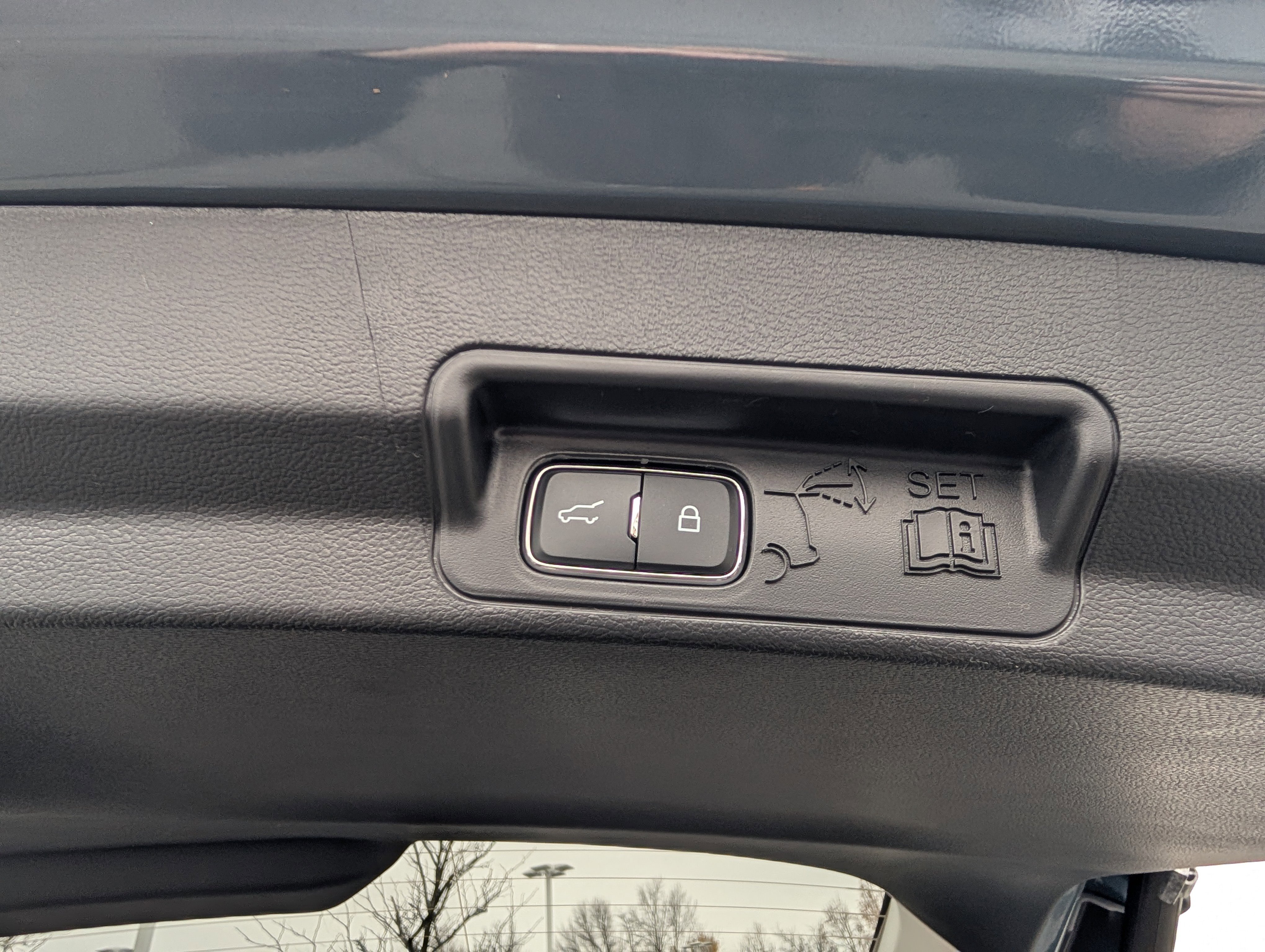 New 2026 Ford Explorer Active image 9