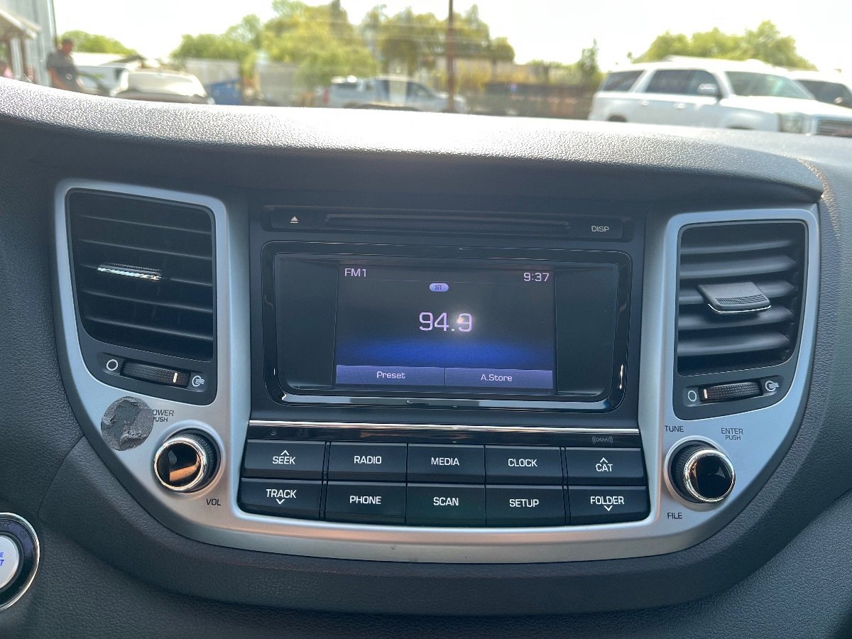 Used 2017 Hyundai Tucson Value FWD image 13