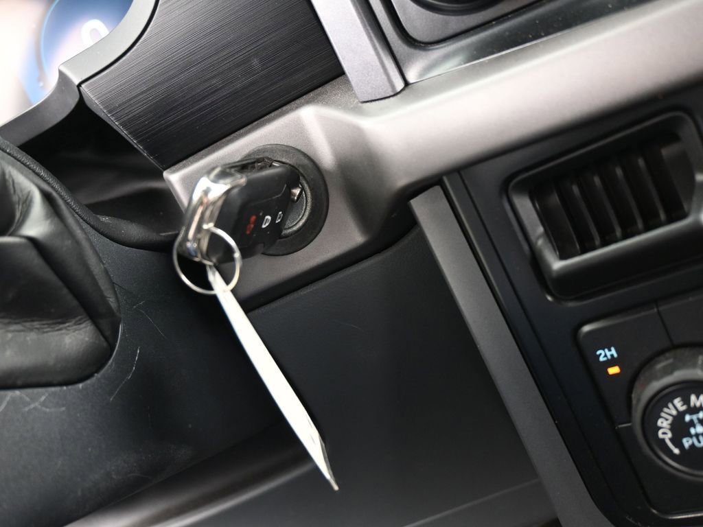 Used 2024 Ford F150 XLT w/ Mobile Office Package image 34