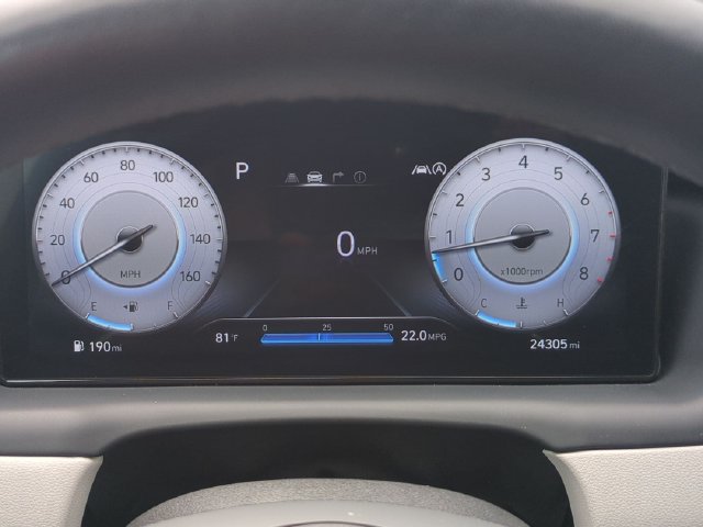 Certified 2024 Hyundai Tucson Limited AWD/4WD image 8