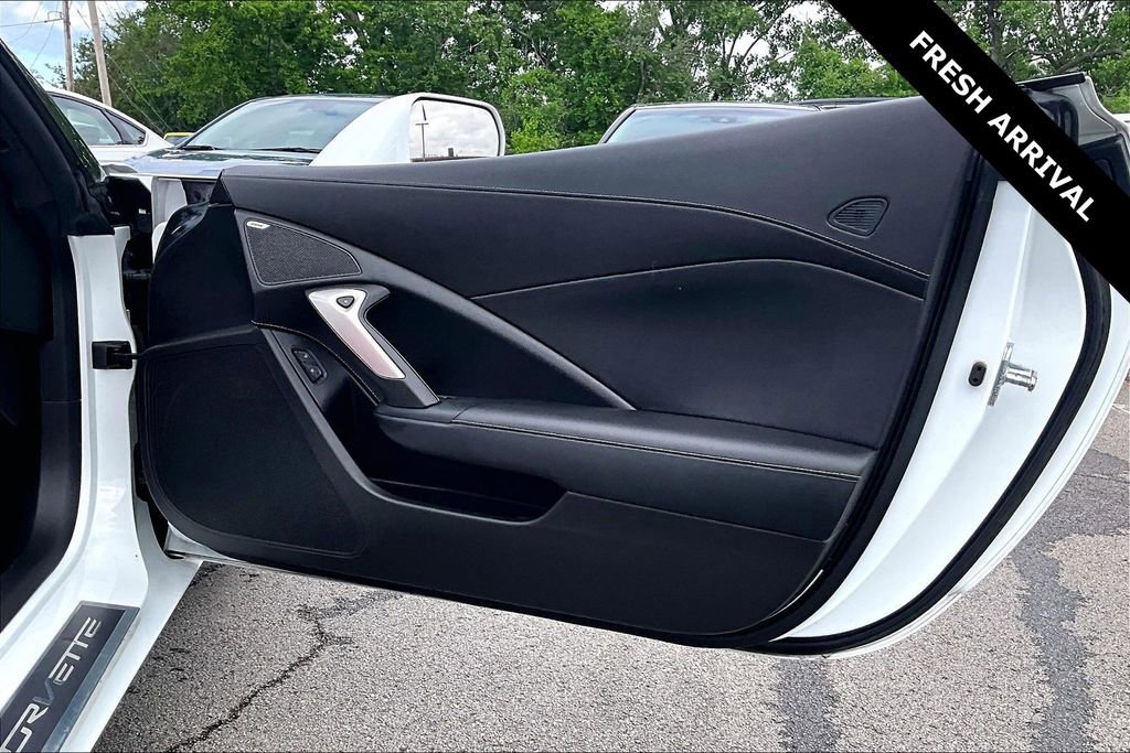 Used 2016 Chevrolet Corvette Stingray Convertible w/ Battery Protection Package RWD image 25