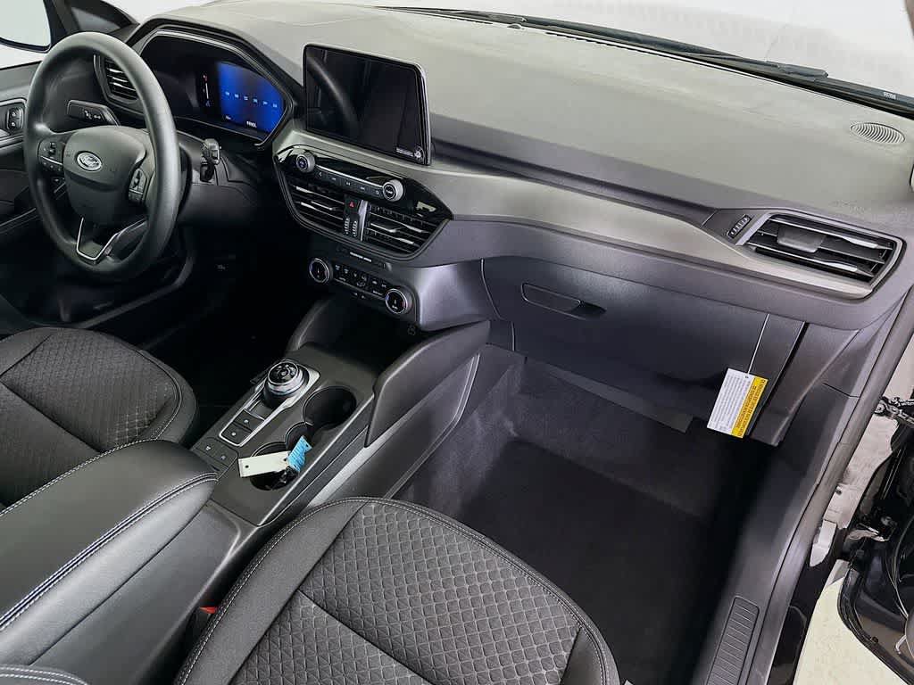New 2026 Ford Escape Active FWD image 32