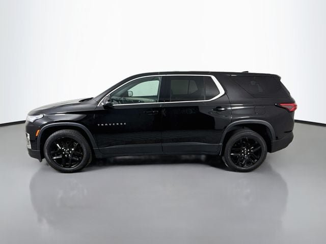 Used 2023 Chevrolet Traverse LS w/ LPO, Cargo Package FWD image 4