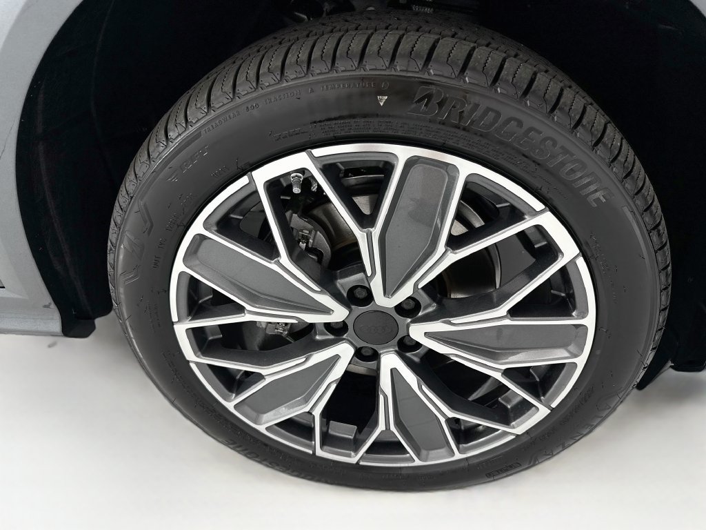New 2026 Audi Q5 Premium AWD/4WD image 32