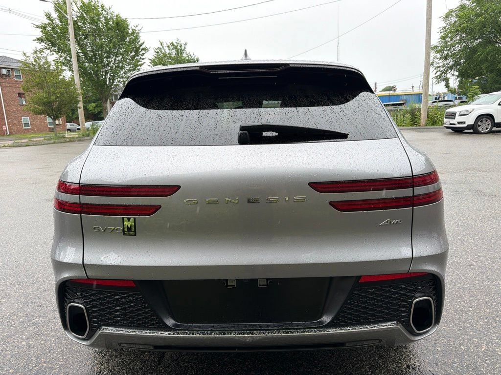 Used 2023 Genesis GV70 2.5T w/ Advanced Package AWD/4WD image 6
