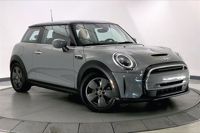 Used 2022 MINI Cooper SE image 1