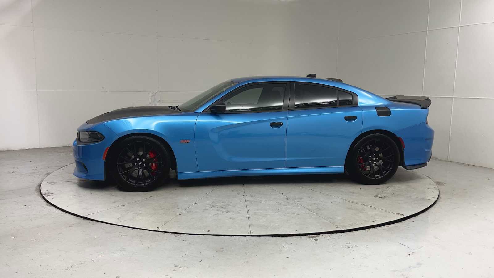 Used 2018 Dodge Charger R/T Scat Pack w/ Dynamics Package RWD image 5