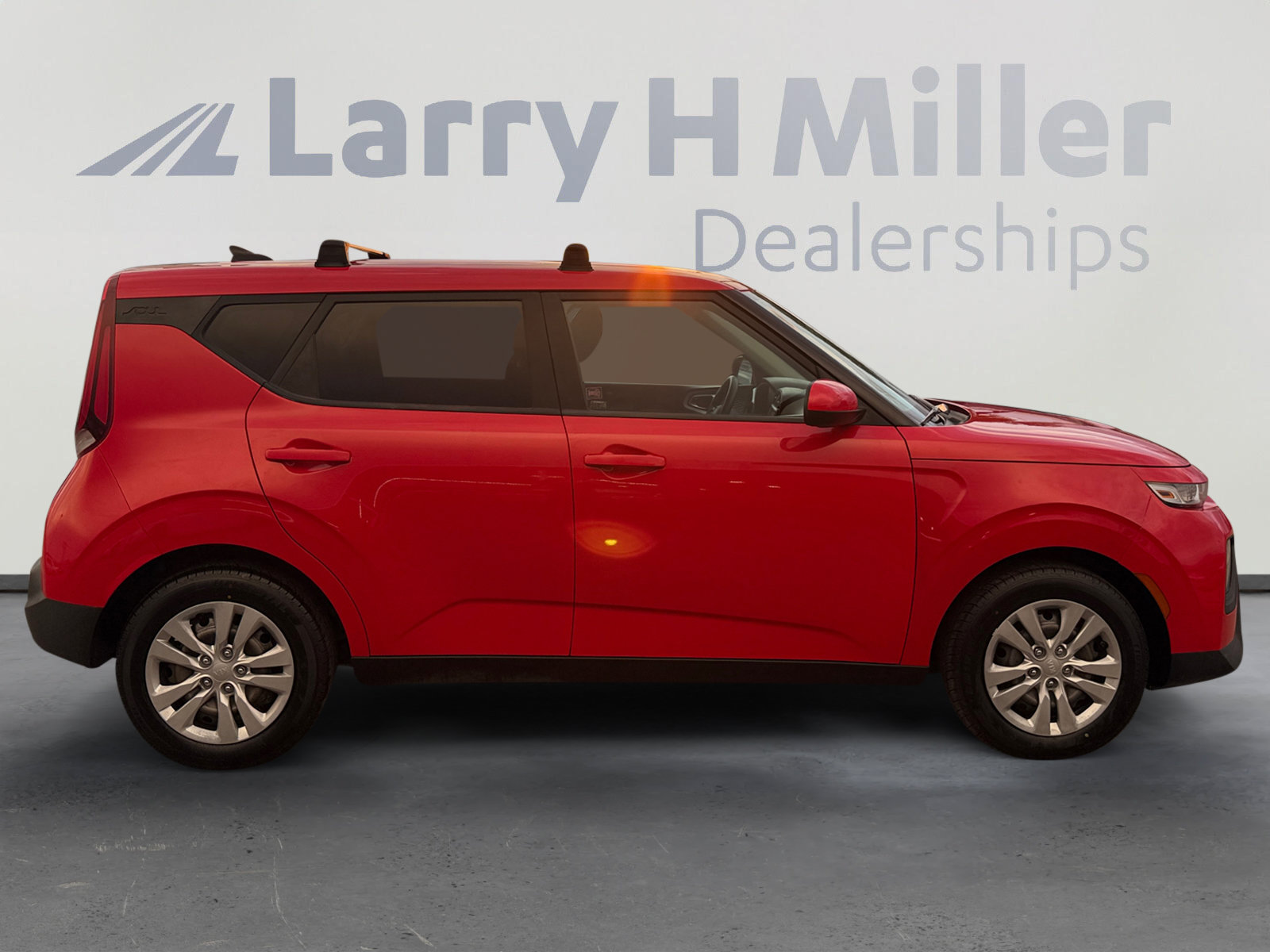 Used 2021 Kia Soul LX FWD image 6