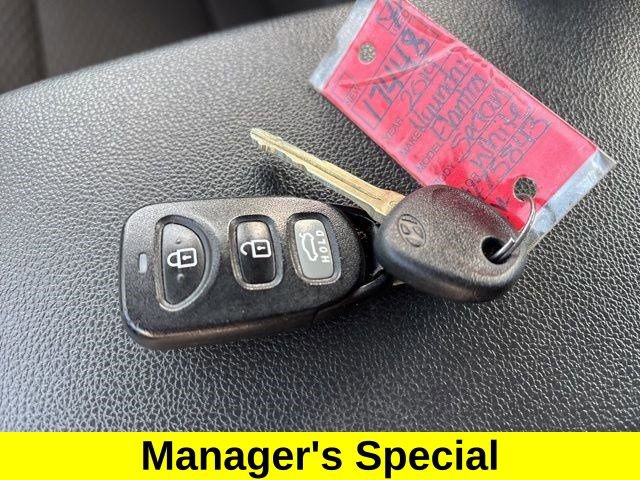 Used 2019 Hyundai Elantra SE w/ Cargo Package image 46