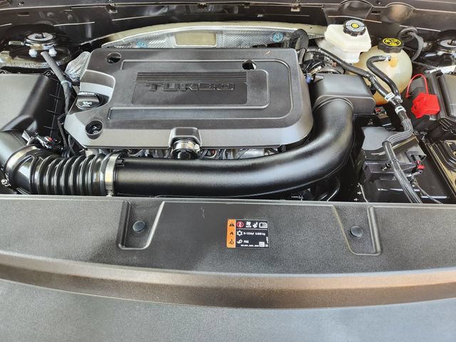 Used 2023 Buick Envision Essence w/ Sport Touring Package AWD/4WD image 32