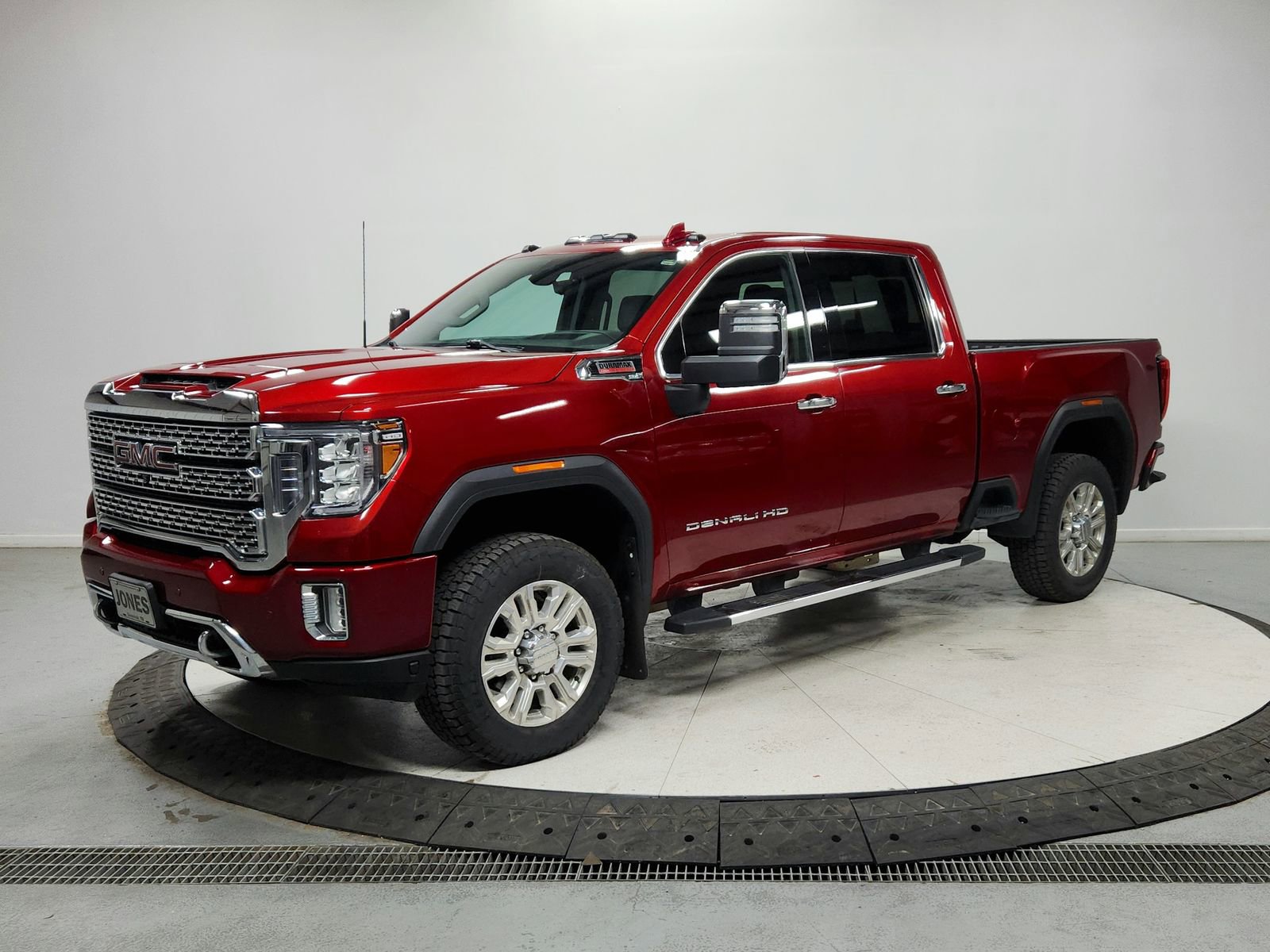 Used 2023 GMC Sierra 3500 Denali w/ Denali Ultimate Package image 3