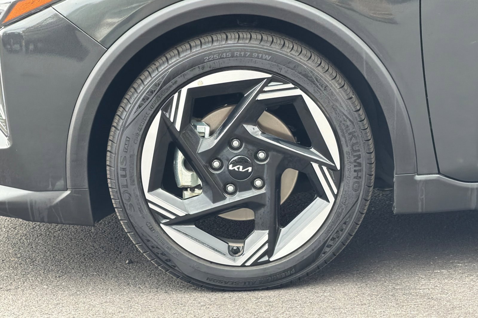 Certified 2025 Kia K4 EX image 25