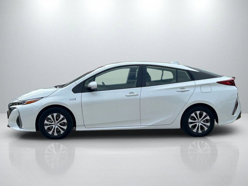Used 2022 Toyota Prius Prime LE FWD image 8