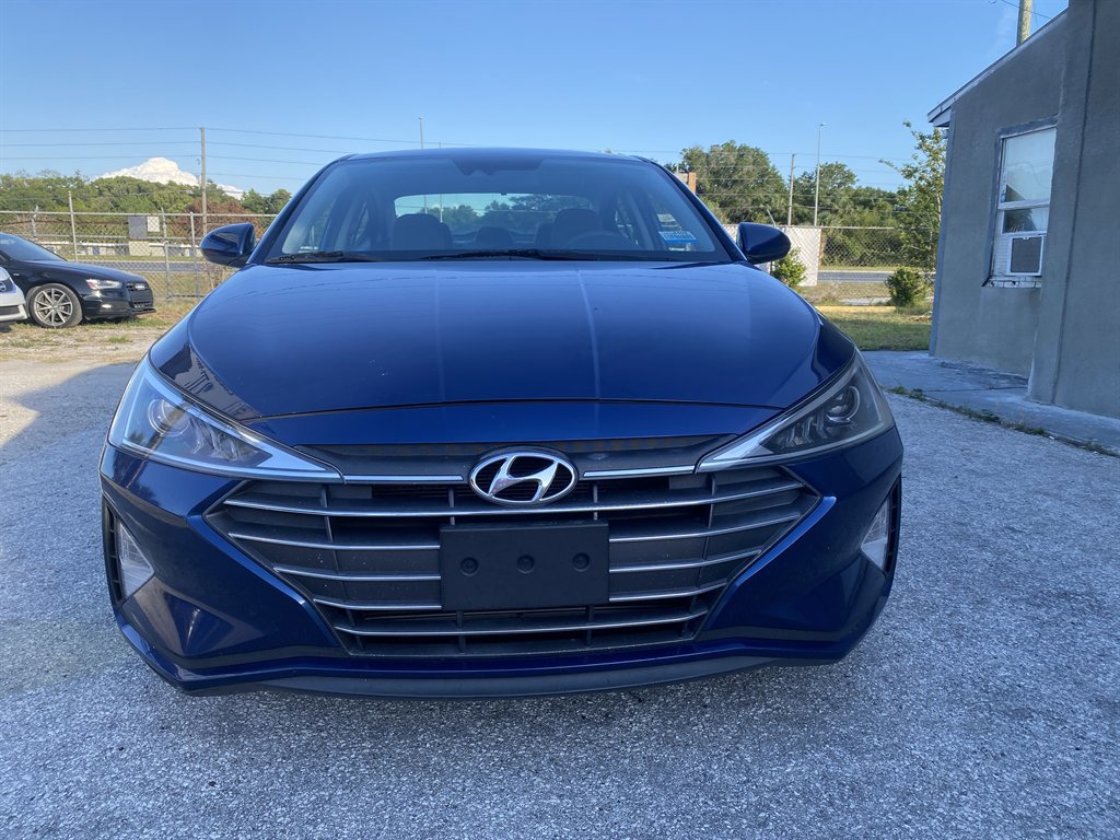 Used 2019 Hyundai Elantra SEL FWD image 2