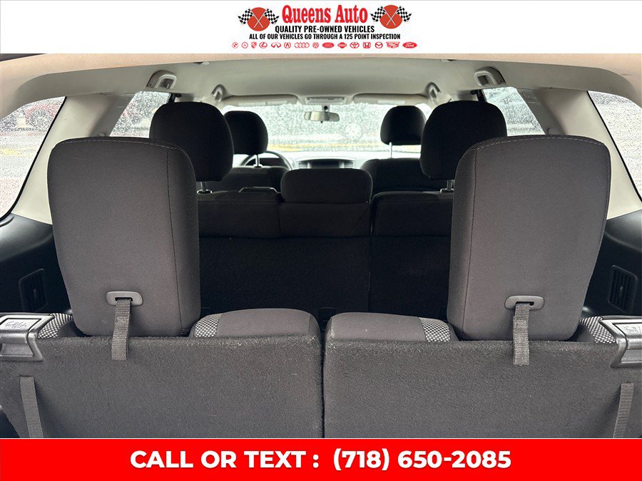 Used 2019 Nissan Pathfinder S AWD/4WD image 14