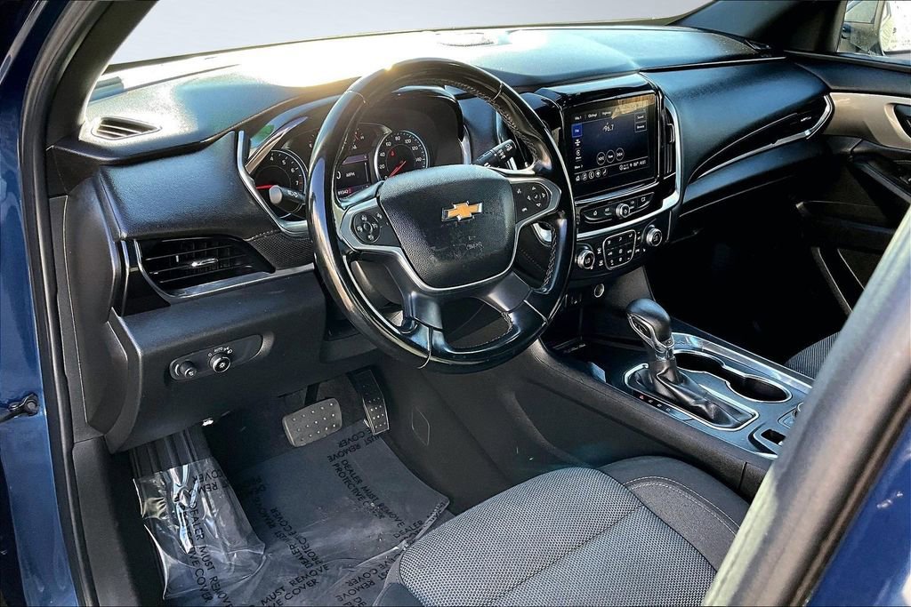 Used 2023 Chevrolet Traverse LT AWD/4WD image 4