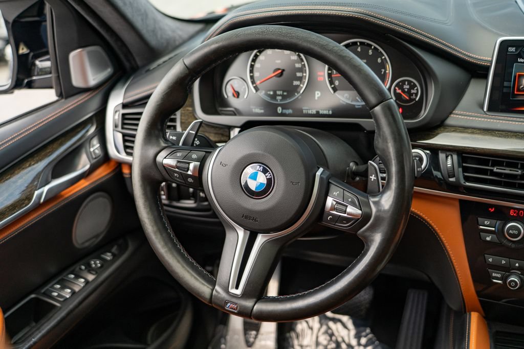Used 2017 BMW X6 M AWD/4WD image 25