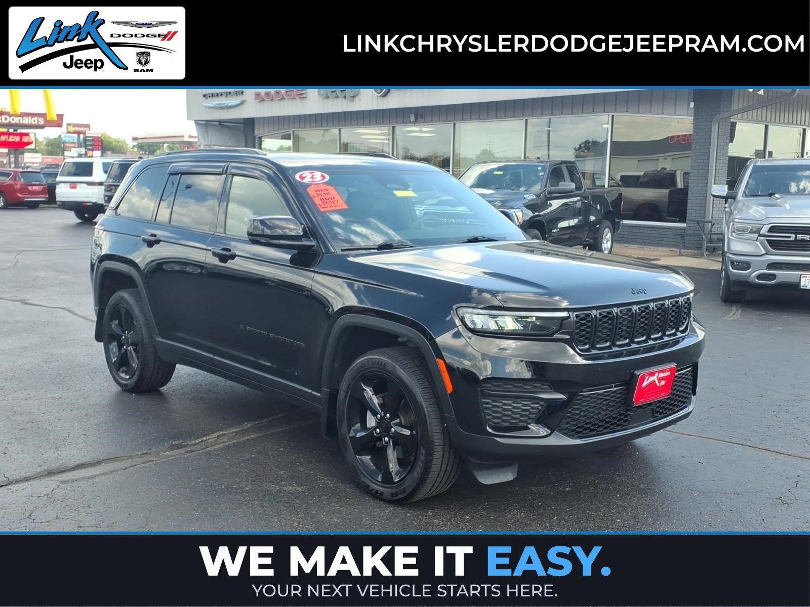 Used 2023 Jeep Grand Cherokee Altitude