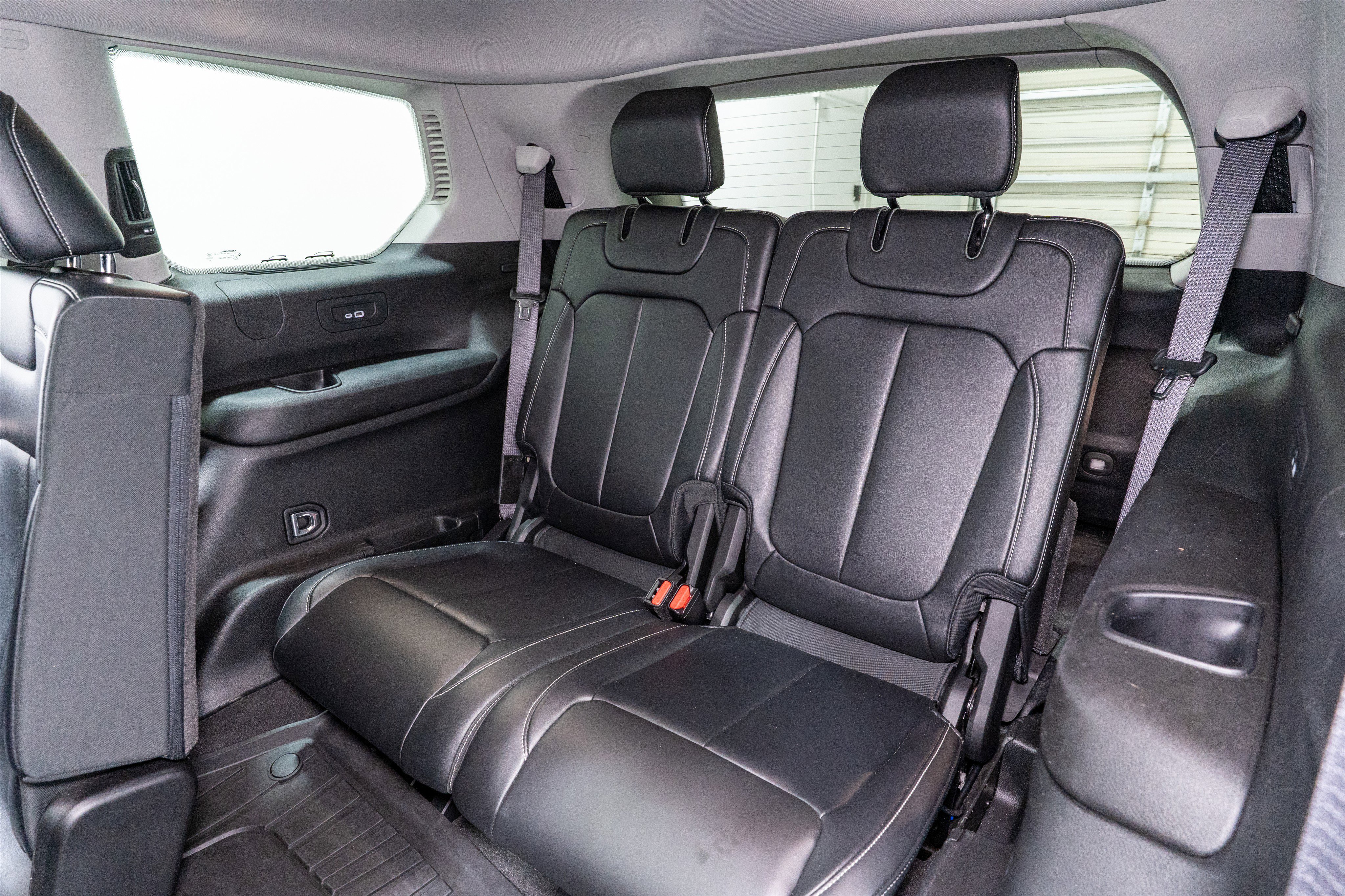 Used 2021 Jeep Grand Cherokee L Limited RWD image 35