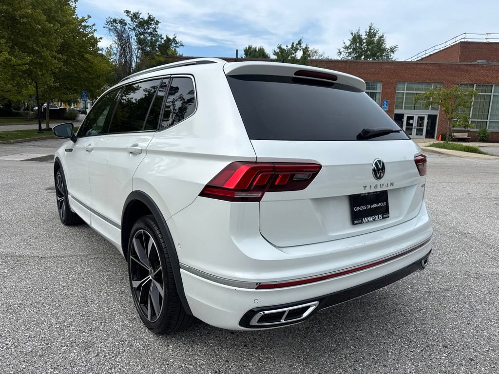 Used 2024 Volkswagen Tiguan SEL R-Line AWD/4WD image 7