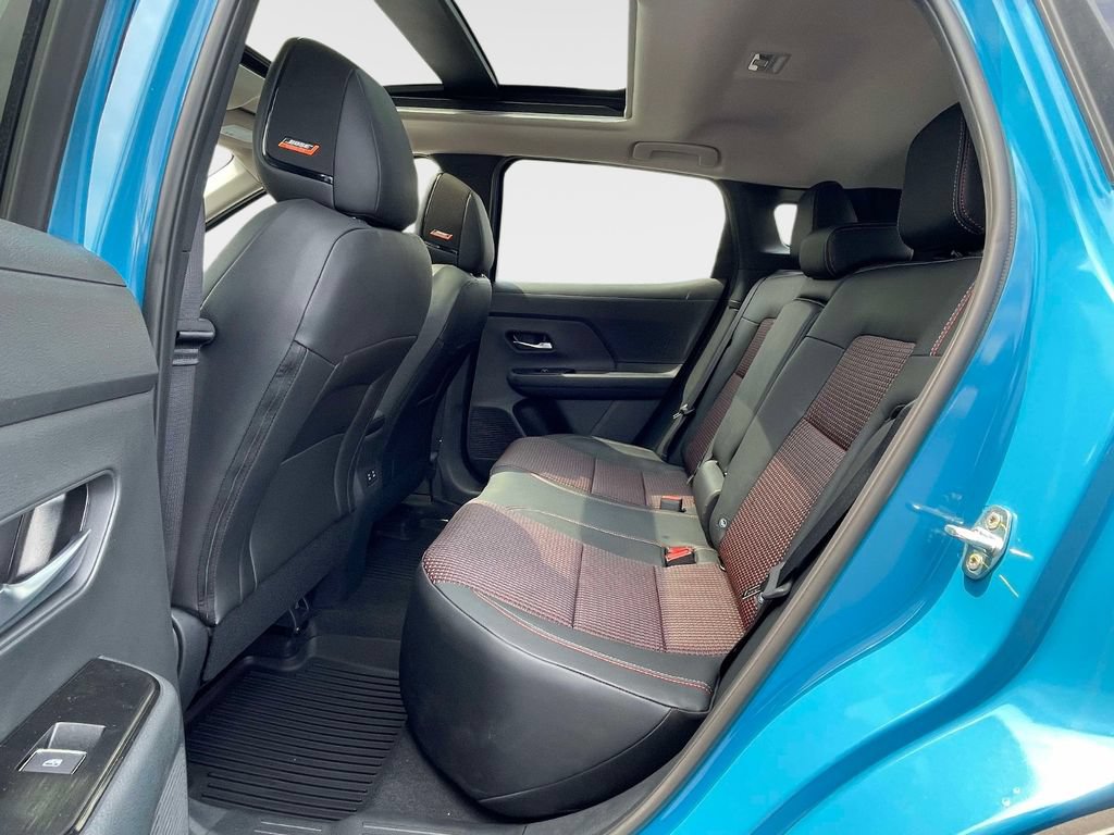 New 2026 Nissan Kicks SR w/ SR Premium Package FWD image 11