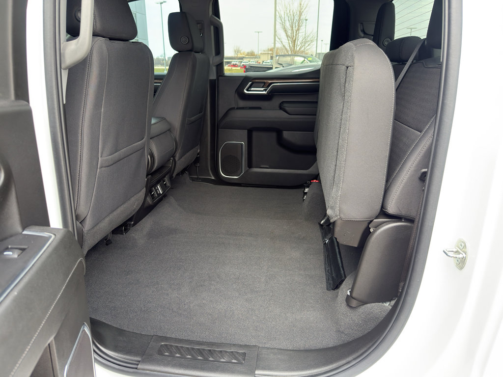 Used 2024 Chevrolet Silverado 1500 RST w/ Z71 Off-Road Package image 46