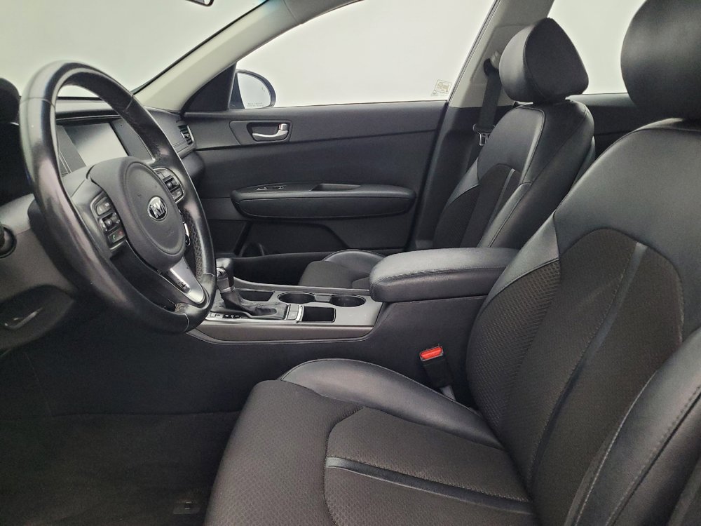 Used 2018 Kia Optima S image 17