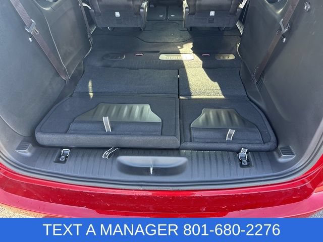 New 2026 Chrysler Pacifica Select AWD/4WD image 9