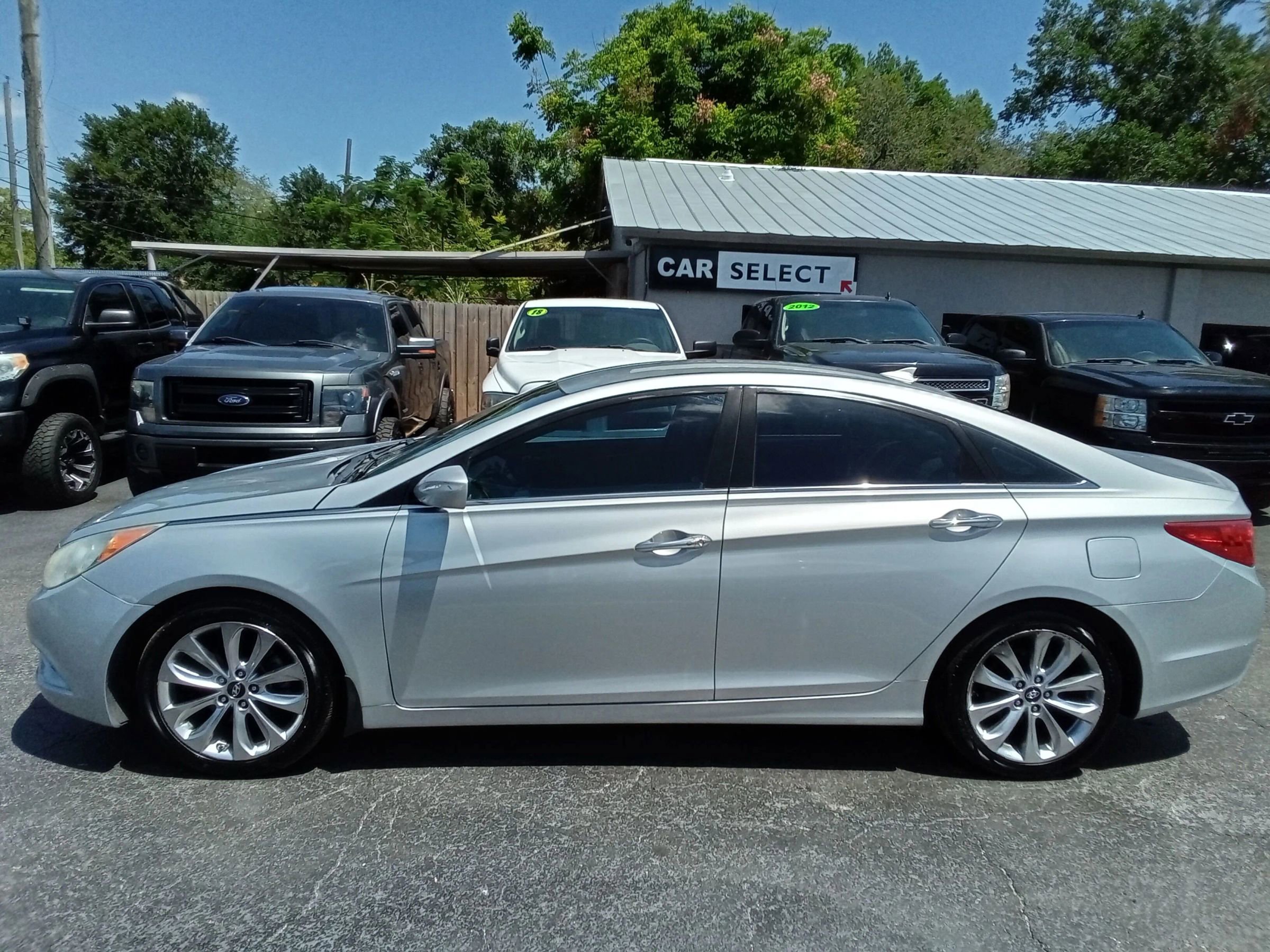Used 2013 Hyundai Sonata SE FWD image 8