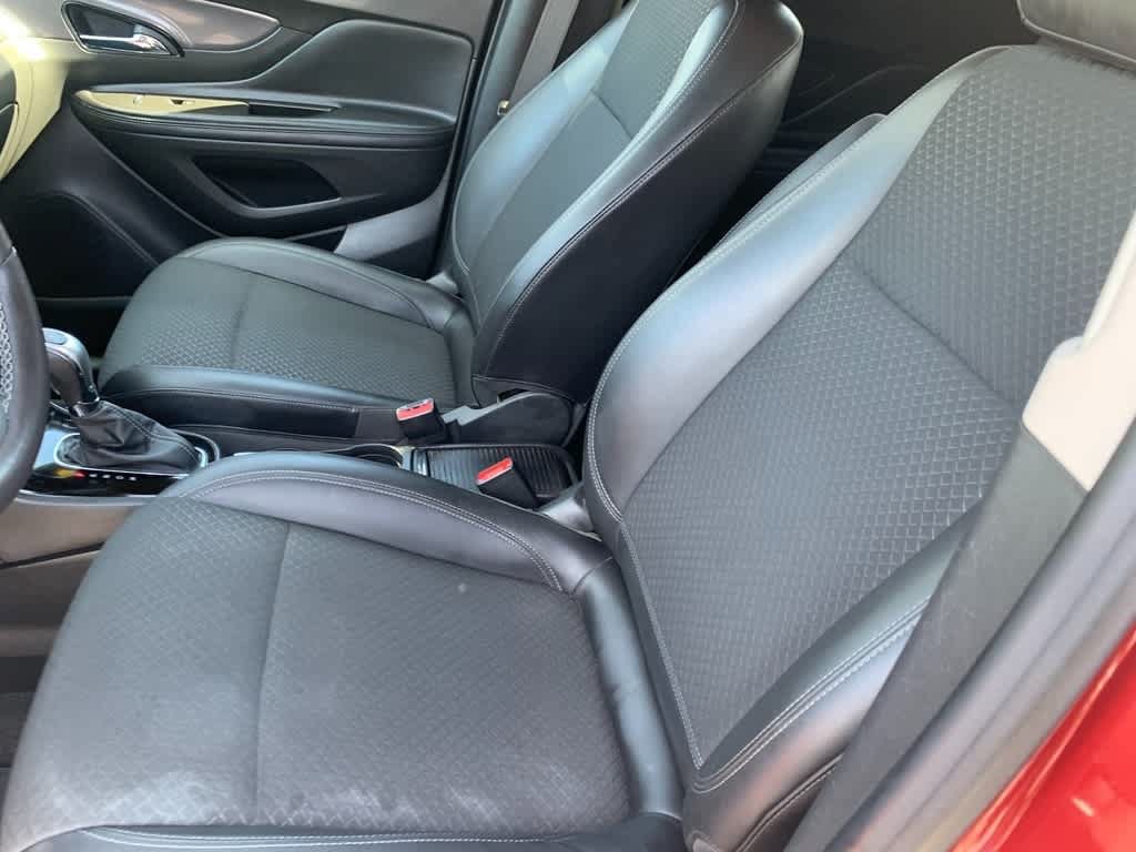 Certified 2022 Buick Encore Preferred AWD/4WD image 17
