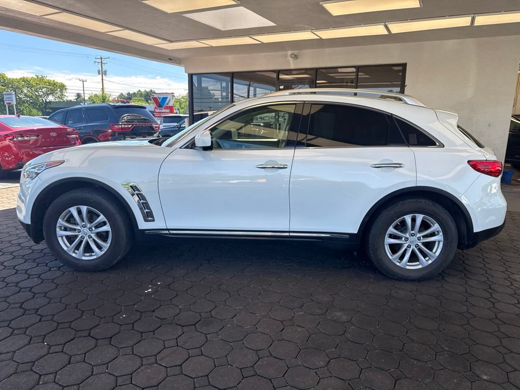 Used 2012 INFINITI FX35 AWD w/ Premium Pkg image 10