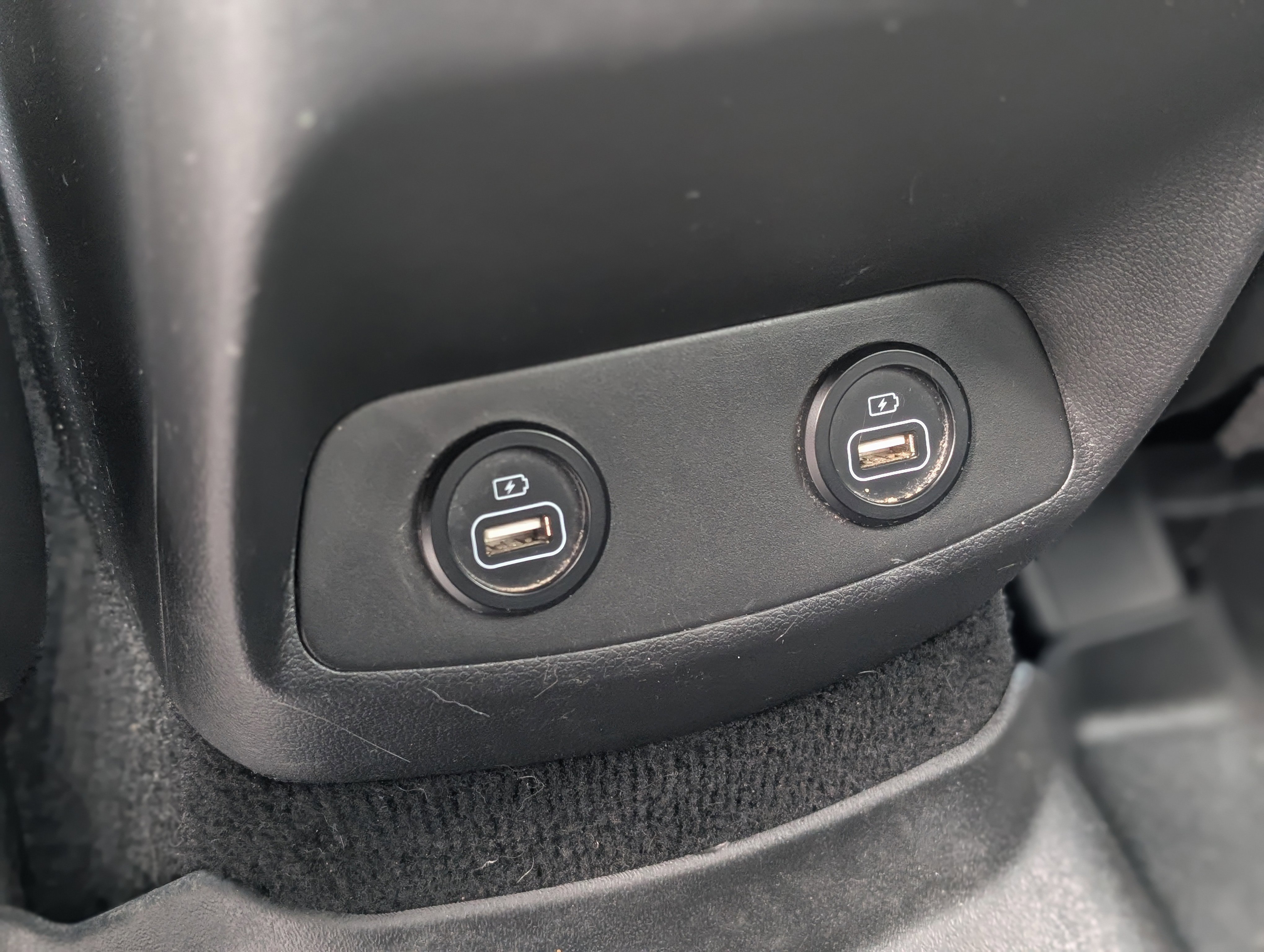 Used 2022 Hyundai Santa Fe SEL image 31