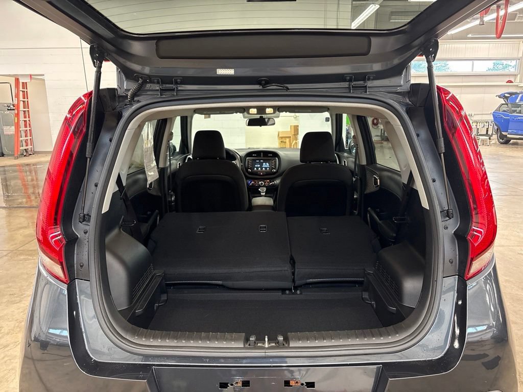 Certified 2021 Kia Soul LX FWD image 22
