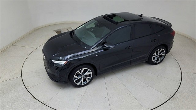 Used 2025 Audi Q4 e-tron Premium w/ Convenience Package image 75