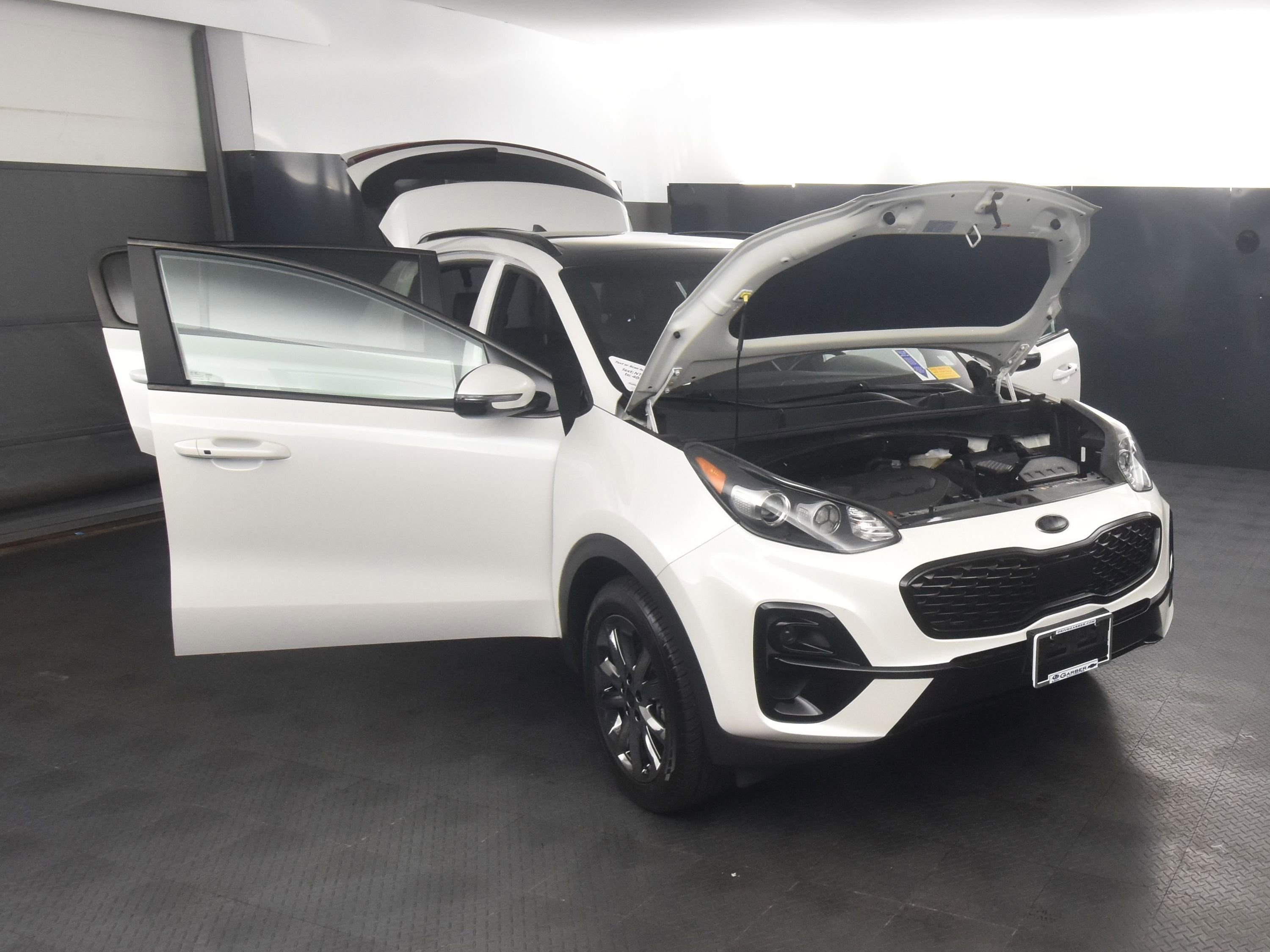 Used 2022 Kia Sportage Nightfall Edition w/ Nighfall AWD Premium Package image 51