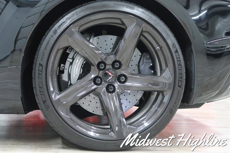 Used 2023 Chevrolet Corvette Z06 image 17