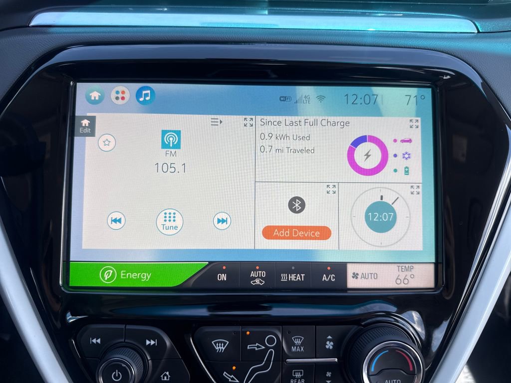Used 2020 Chevrolet Bolt LT image 19