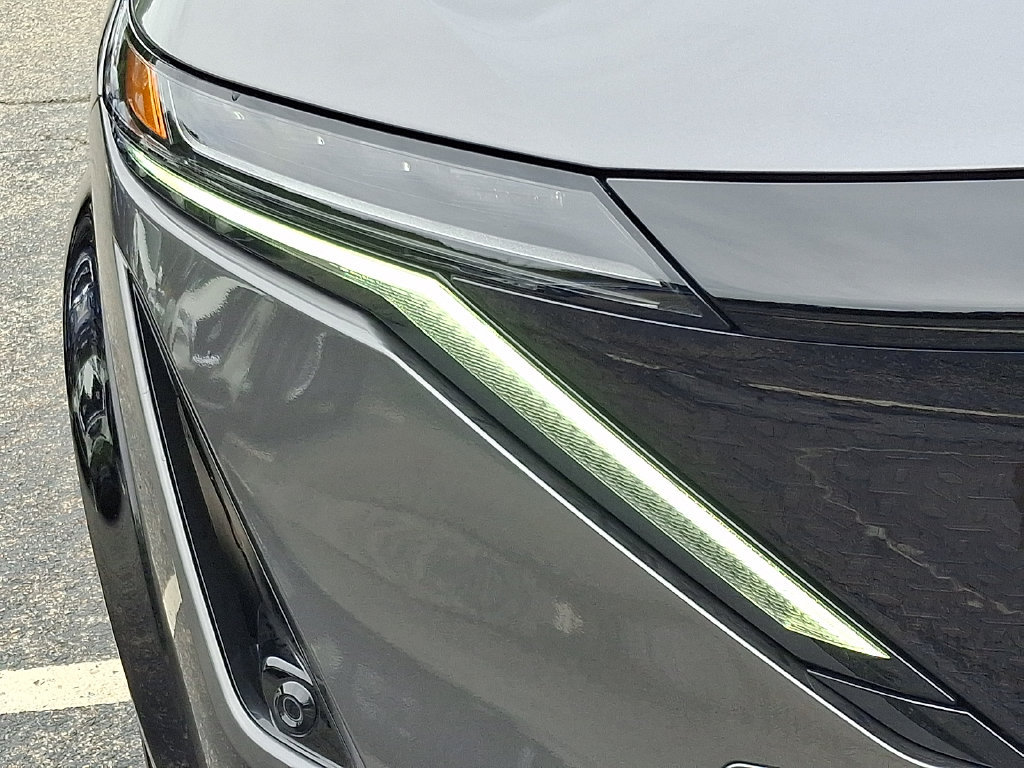 Certified 2024 Nissan Ariya AWD image 10