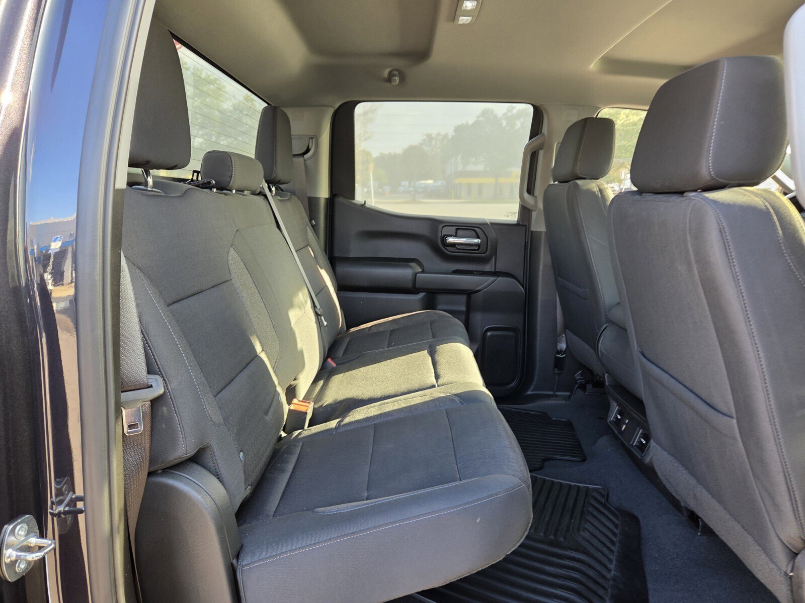 Used 2024 Chevrolet Silverado 1500 Custom Trail Boss w/ LPO, Dark Essentials Package image 18