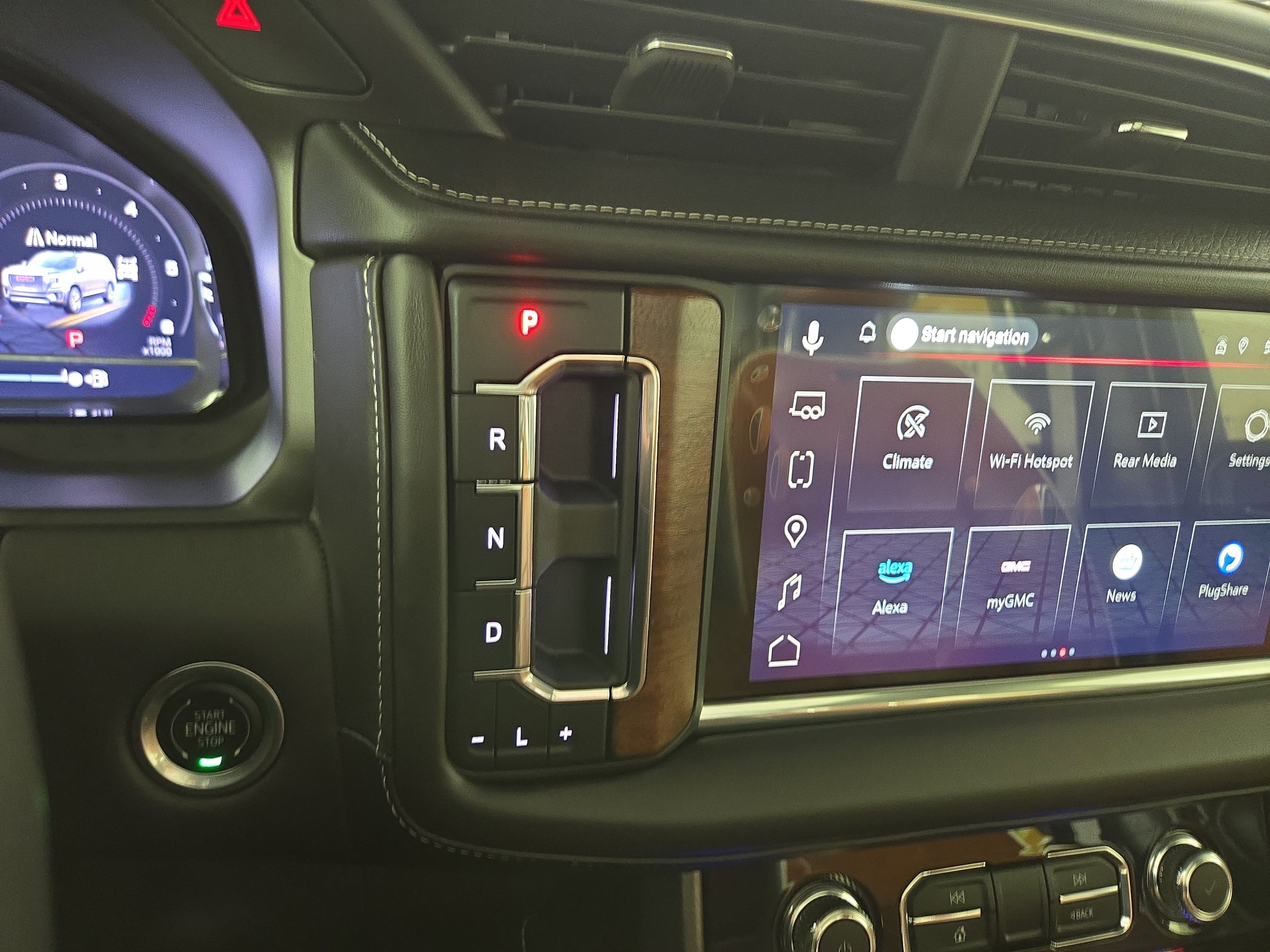 Used 2024 GMC Yukon Denali Ultimate image 26