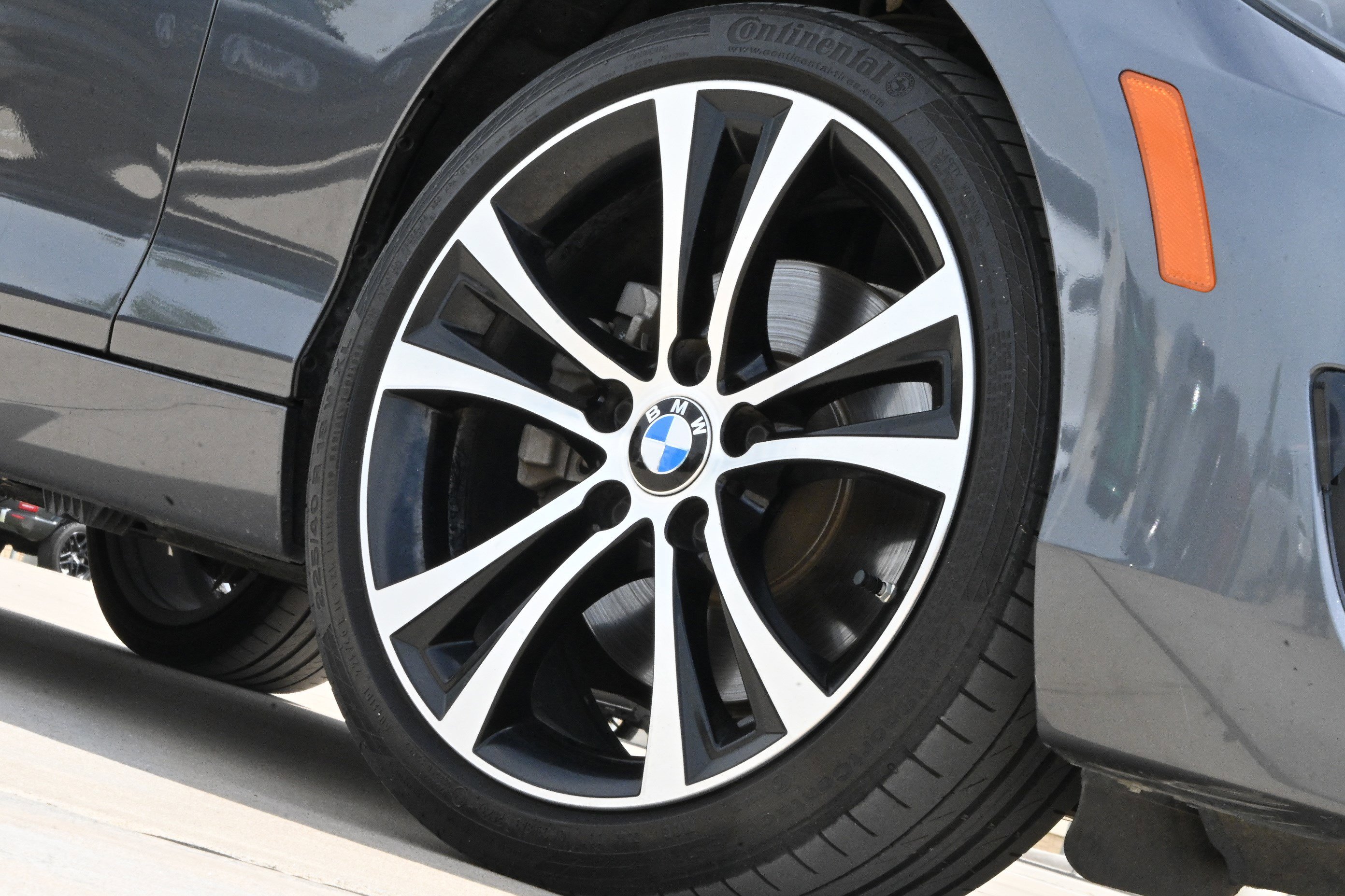 Used 2020 BMW 230i Coupe w/ Convenience Package image 11