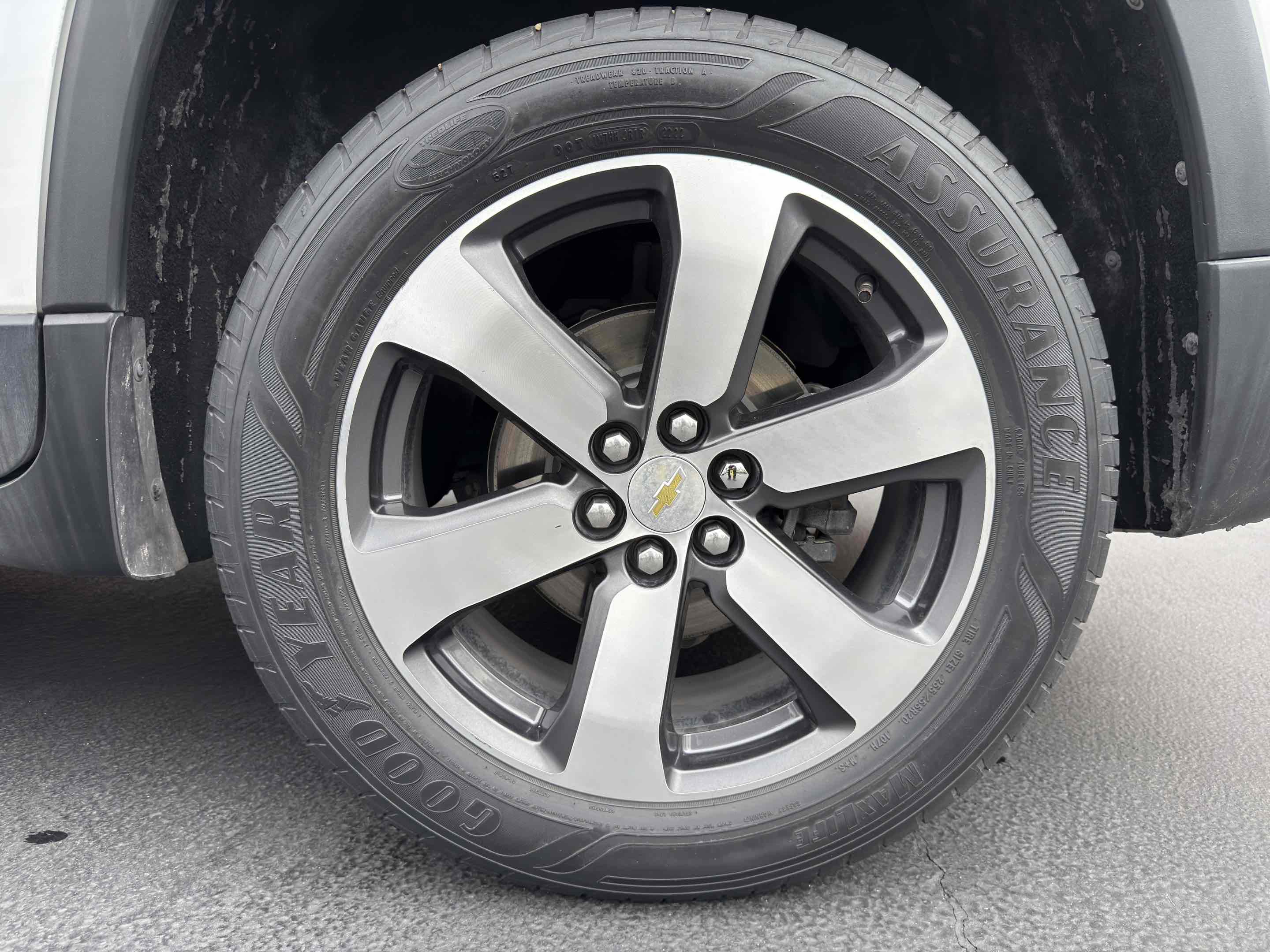 Used 2019 Chevrolet Traverse LT w/ LT Premium Package image 13