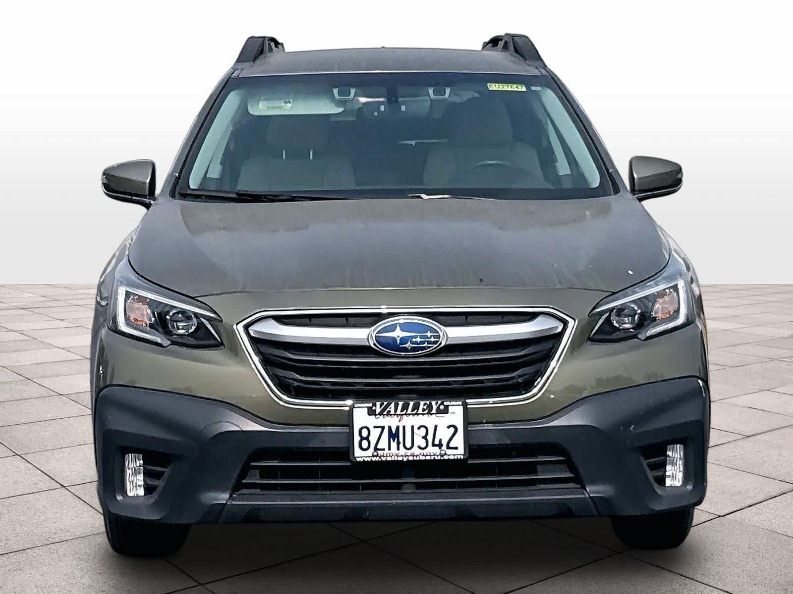 Used 2021 Subaru Outback Premium AWD/4WD image 2