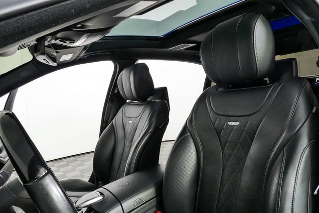 Used 2018 Mercedes-Benz Maybach S 650 image 2