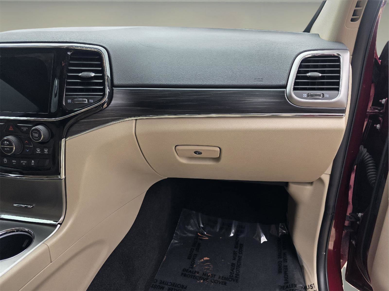 Used 2020 Jeep Grand Cherokee Limited RWD image 28