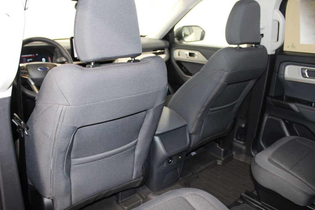 New 2026 Ford Explorer Active image 26