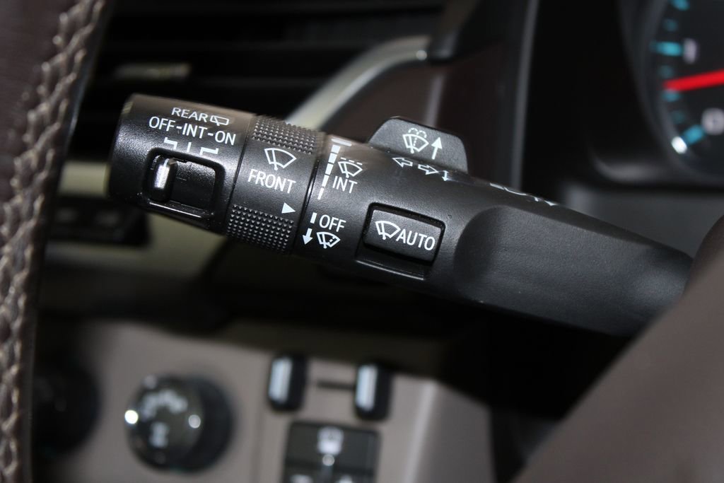 Used 2019 Chevrolet Suburban Premier w/ Max Trailering Package image 40