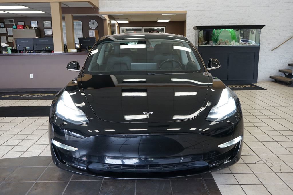 Used 2018 Tesla Model 3 Long Range image 18