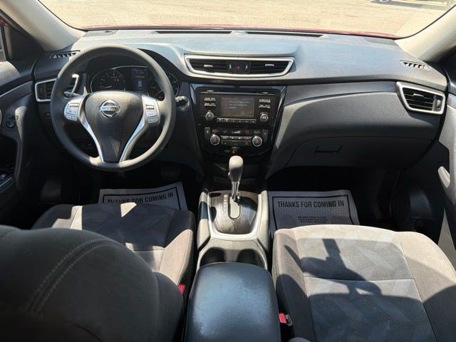 Used 2016 Nissan Rogue SV AWD/4WD image 25